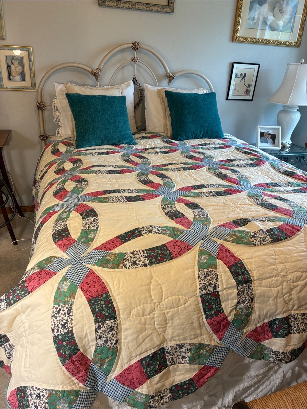 Classic Double Wedding Ring Quilt in Cream with Green blue and Red Accents